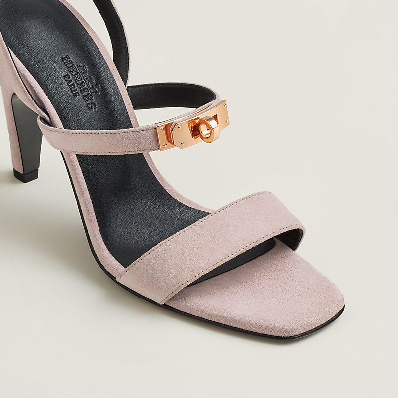 Hermes heel store